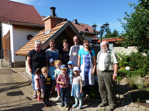 2020-07-24 Die Igelgruppe zu Gast beim Bürgermeister_7.JPG